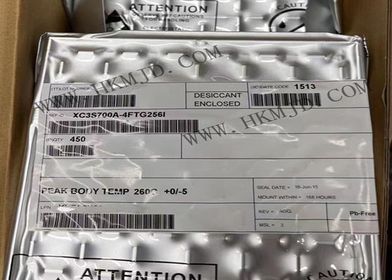 Pacchetto programmabile di IC XC3S700A-4FTG256I 256-LBGA di gate array del campo ad alto rendimento