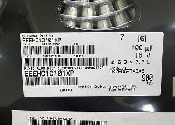 100uF chip di alluminio del circuito integrato dei condensatori elettrolitici EEEHC1C101XP SMD