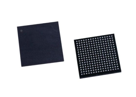 LCMXO3L-9400C-5BG256C FPGA - gate array programmabile MachXO3L 9400 LUTs 3.3V del campo