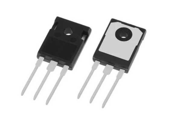Il N-Manica sic alimenta il grado automobilistico TO-247-3 dei transistor SCT4062KEHRC11 del MOSFET
