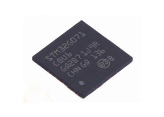Il Unico centro di 32 bit STM32G071C8U6 ha incluso il pacchetto di IC 48-UFQFN dei microcontroller