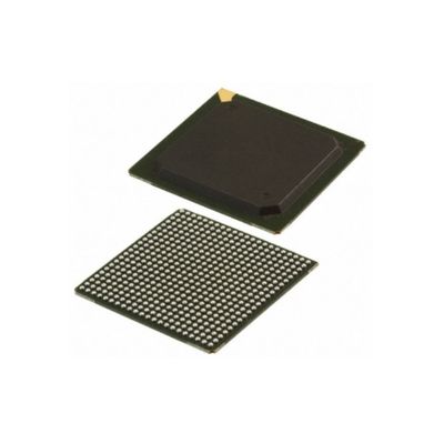 Array di gate programmabile in campo LCMXO2-4000HC-6FG484C MachXO2 IC logica programmabile