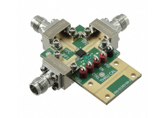 ADRF5021-EVALZ Soluzioni incorporate ADRF5021 Silicon SPDT Switch Evaluation Board