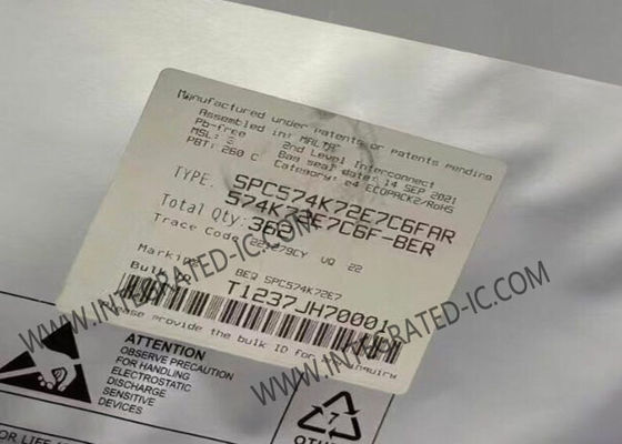 SPC574K72E7C6FAR Microcontrollore MCU a 32 bit Tri-Core per Applicazioni Automotive