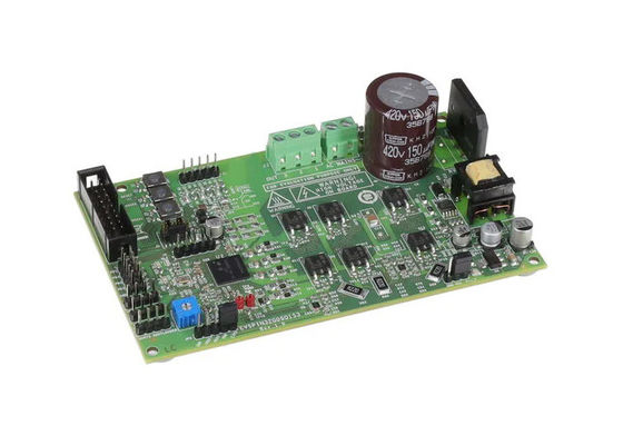 Scheda di valutazione per la gestione dell'alimentazione del controller motore Embedded Solutions EVSPIN32G06Q1S3