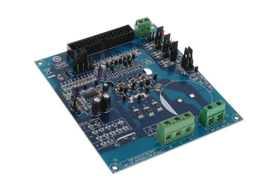 Soluzioni incorporate STEVAL-IPMNM3Q 300W SLLIMMTM Motor Controller Power Evaluation Board