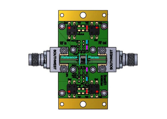 Scheda di valutazione Embedded Solutions QPA2628EVB1 per amplificatore a basso rumore GaAs QPA2628