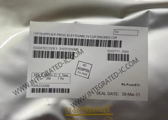 Modulo di comunicazione wireless EFR32MG1V132F256GM32-C0R con frequenza di 2,4 GHz 256 kB Flash e potenza di uscita di 19,5 dBm