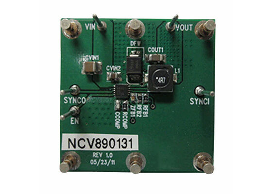 Scheda di valutazione del regolatore buck switching automotive per soluzioni integrate NV890131MWTXGEVB