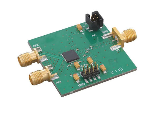 EV1HMC8074LP6G Soluzioni incorporate da 8,3 MHz a 15,2 GHz Pannello di valutazione degli oscillatori a tensione controllata