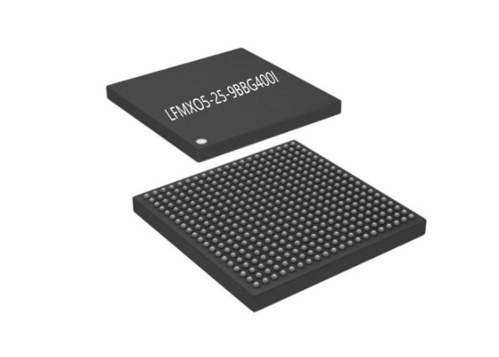 Gate array programmabile del campo del chip LFMXO5-25-9BBG400I 25000LE del circuito integrato