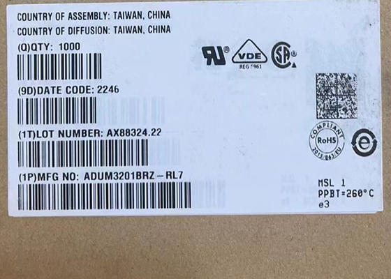 Isolatori 8SOIC 10Mbps a doppio canale del chip ADUM3201BRZ Digital del circuito integrato