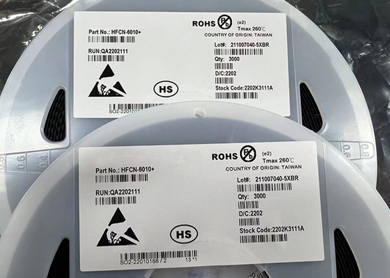 Filtro ceramico passa-alto 6SMD 50Ohm dal centro del chip HFCN-6010+ del circuito integrato