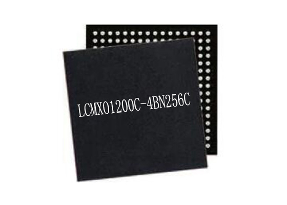 Gate array programmabile CABGA256 del campo del chip LCMXO1200C-4BN256C del circuito integrato