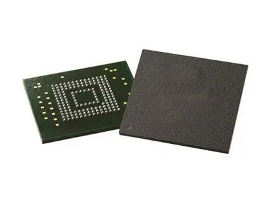 Memoria IC dell'interfaccia 153-VFBGA del eMMC 5,1 del chip IS21TF64G-JCLI 512Gbit del circuito integrato