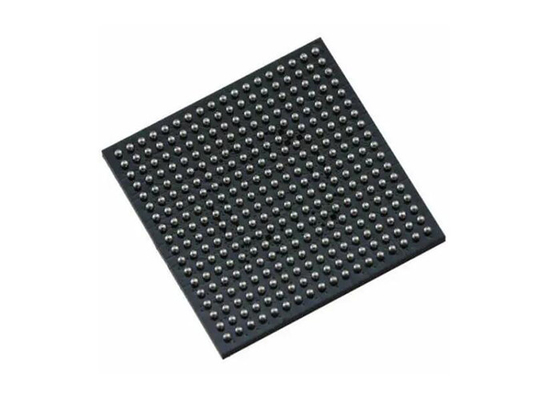 Gate array programmabile 400-CABGA del campo del chip LCMXO3LF-9400E-6BG400I di MachXO3 FPGA