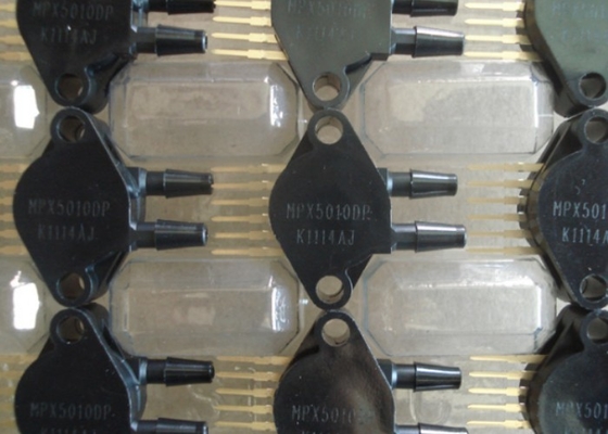 Differenziale integrato del sensore 1.45PSI 10kPa di pressione del silicio MPX5010DP