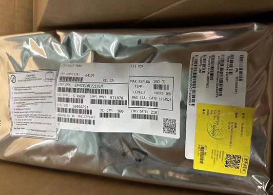 Chip di circuito integrato EP4CE10E22I8LN Campo incorporato Portale programmabile Array 144-LQFP