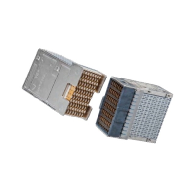 Connettori HE2G10810V10011 Hyper Cool Edge PMM SFF-TA-1037 Connettori verticali