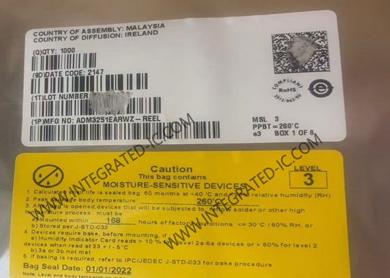 Il chip ADM3251EARWZ del circuito integrato ha isolato RS-232 la linea ad un solo canale driver