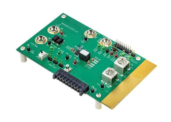 Scheda di valutazione del regolatore switching DC-DC step-down MAX20815EVKIT per soluzioni embedded