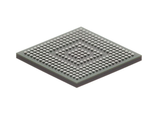 CYT3DLBBSBQ1BZSGS Microcontrollore MCU TRAVEO™ T2G MCU Automotive Arm Cortex-M7 a 32 bit da 240 MHz