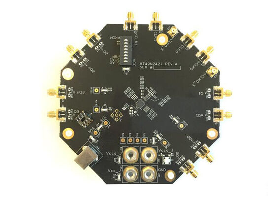 8T49N242-EVK Kit di valutazione delle soluzioni incorporate per 8T49N242 FemtoClock NG Universal Frequency Translator