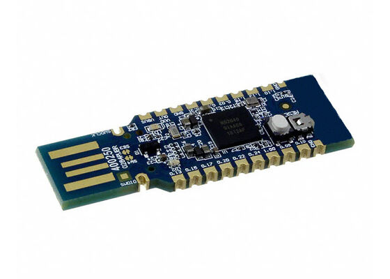 NRF52840-DONGLE Soluzioni incorporate BT 5 IEEE 802.15.4 Comitato di valutazione dei ricevitori a 2,4 GHz