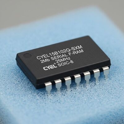 CYEL15B102Q-SXM Memory IC Chip 2Mb Serial F-RAM Memory con frequenza 25 MHz in pacchetto SOIC-8