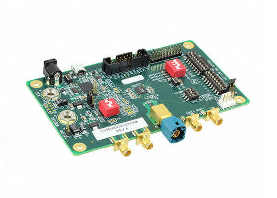 DS90UB924-Q1EVM Soluzioni incorporate DS90UB924-Q1 - Deserializer Interface Evaluation Board