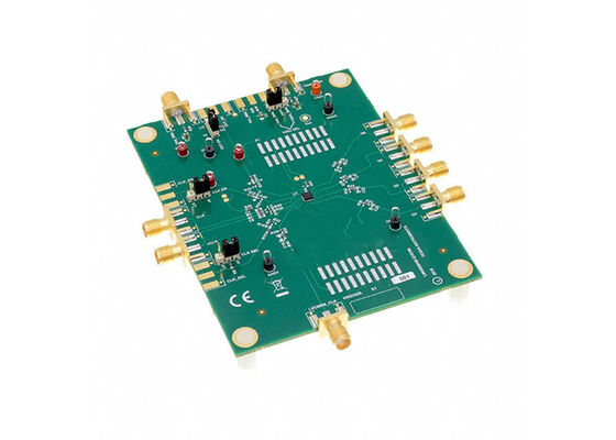 LMK00804B-Q1EVM Soluzioni incorporate LMK00804B-Q1 - Clock Buffer Timing Evaluation Board