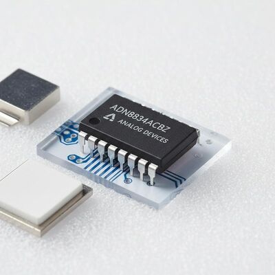 ADN8834ACBZ chip di circuito integrato 1.5A Controller TEC di corrente di uscita per il controllo del raffreddatore termoelettrico con tensione di alimentazione 2,7V ~ 5,5V