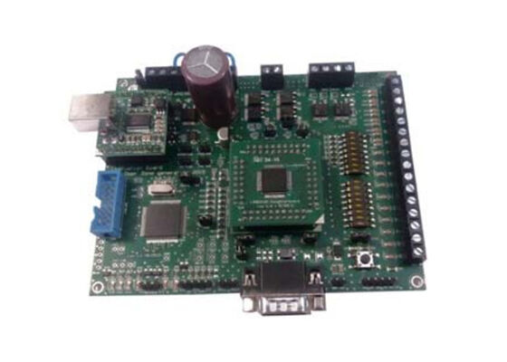 Scheda di valutazione per la gestione dell'alimentazione del controller/driver del motore Embedded Solutions EVAL-D-L99DZ100G