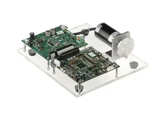 Kit di sviluppo per soluzioni embedded MTRCKTSBN5604P per il controllo motori BLDC trifase MPC5604P