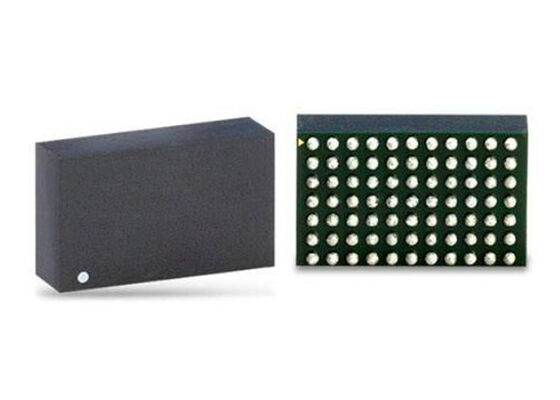 LTM4740EY Circuito Integrato Regolatore µModule Step-Down da 15A BGA-49