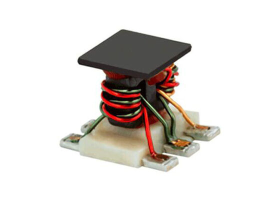 Modulo di comunicazione wireless TCM2-672AX Trasformatore RF a montaggio superficiale da 1500 MHz a 6700 MHz con bassa perdita di inserzione