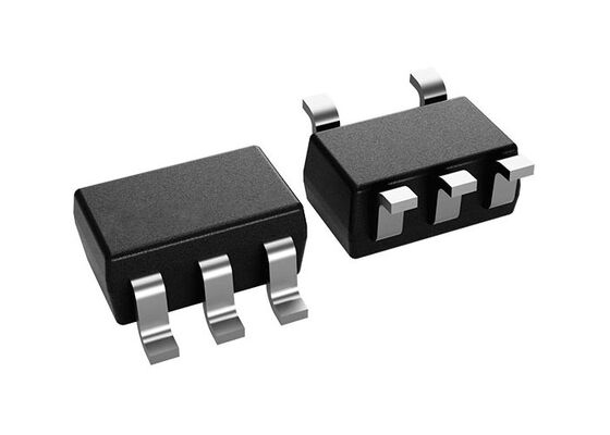 Amplificatore di rilevamento della corrente ultra preciso con chip a circuito integrato INA290A4IDCKR per server rack da 48 V