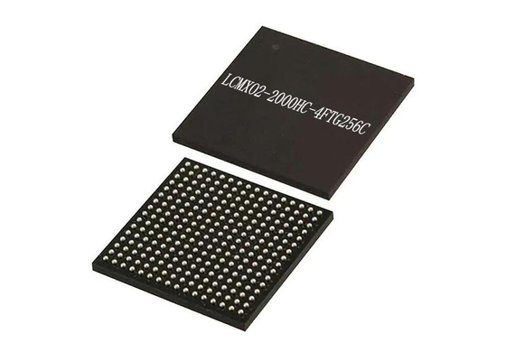 Gate array programmabile 256LBGA del giacimento del circuito integrato LCMXO2-2000HC-4FTG256C di FPGA