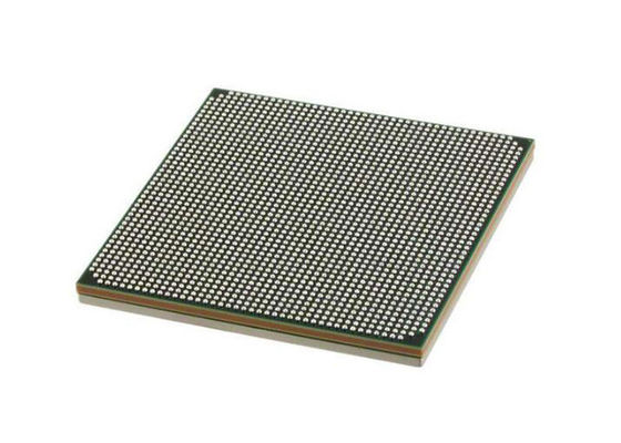 Il chip XC7K325T-2FFG676C 676-FCBGA Kintex-7 FPGA del circuito integrato scheggia 4000kbit