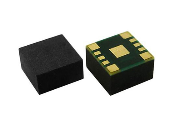 RAA2100404GLG Moduli di alimentazione a chip di circuito integrato 5V 4A Step Down DC DC Mini Modulo